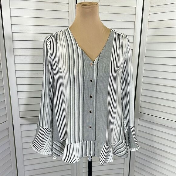Ivanka Trump Top Size Large Bell Sleeve Stripe - Picture 2 of 10